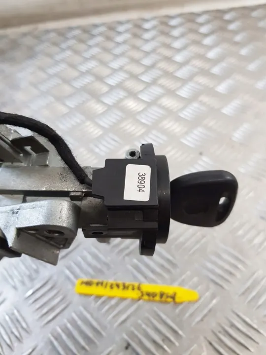 Mitsubishi Carisma 1997 käynnistyskytkin OEM 36278900 image 8