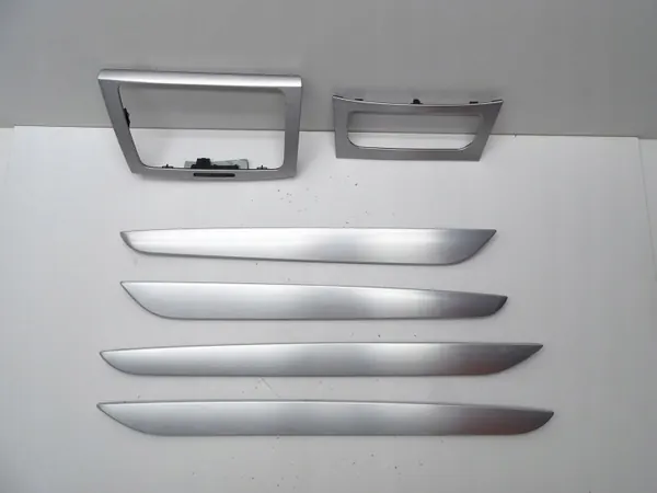 OEM 3C8867410A Kit de Garniture pour VW Passat CC image 3