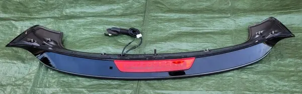Spoiler de hayon OEM 87211-D7200 pour Hyundai Tucson image 3