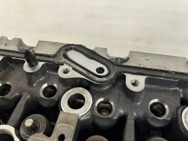 Cilinderkop 2.0 TDI OEM 04L103064C/E image 9