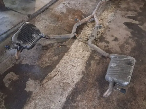 W212 Avgasystem OEM - Mercedes E 3.0 CDI Kombi image 2