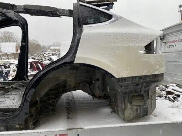 Para-lama traseiro esquerdo Tesla OEM 281383 Model X image 2