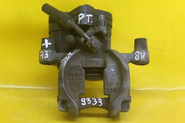 OEM 9333 Höger bakre bromsok - Audi OE image 3