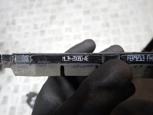 OEM ML34-2D080-AE etujarrulevyjen sarja Ford F150:lle image 9