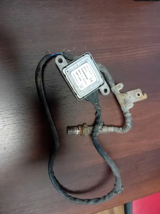 Sensor NOx OEM R2AX18JH1A 5WK96666 para Mazda CX-7 2.2 image 2