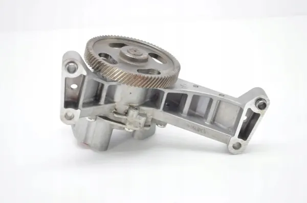 Pompe à huile Hyundai ix35 OEM 213102F301 - Occasion image 5