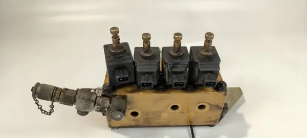 Distribuidor OEM DXP17215-04K para Schmidt Swingo 200 image 3