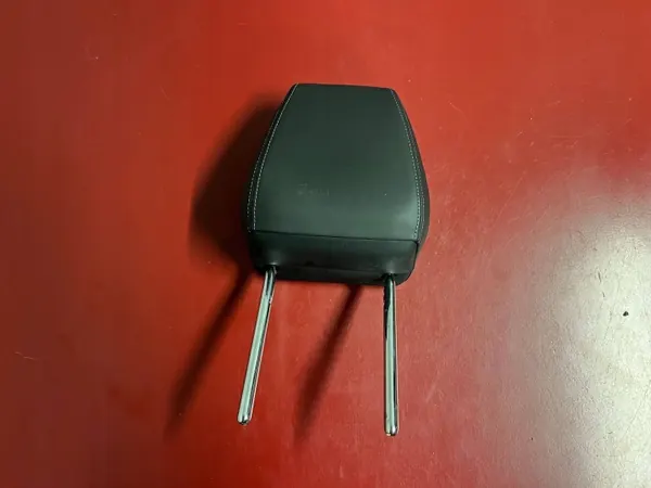 Encosto de cabeça dianteiro BMW X1 U11 OEM KSI20419 - Usado image 3