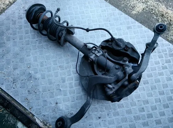 BMW 7 E65 / E66 Cubo dianteiro com rolamento 31 22 6750217 image 3