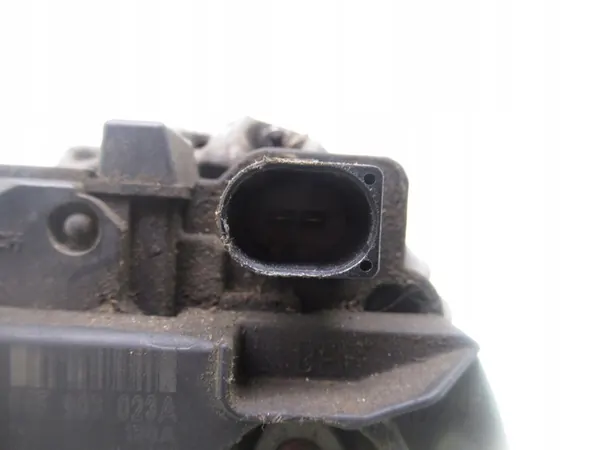 Volkswagen Polo IV Vaihtovirtageneraattori 045903023A image 3