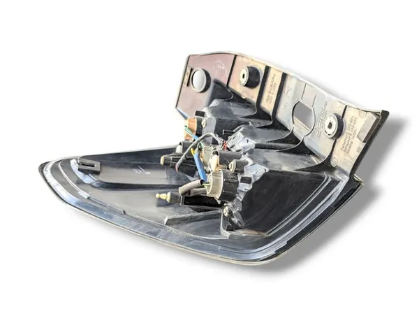 Luz Trasera Derecha Subaru Forester 3 (SH) 2010 OEM 84912-SC101 image 5