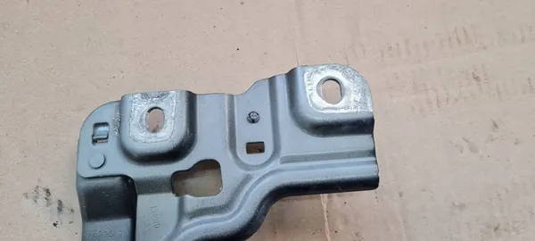 Audi Q3 Bisagra de Capó Izquierda 83A823301 image 2