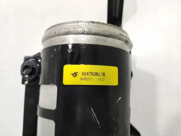 Secador AC OEM 92479-3NL1B para Nissan Leaf image 4