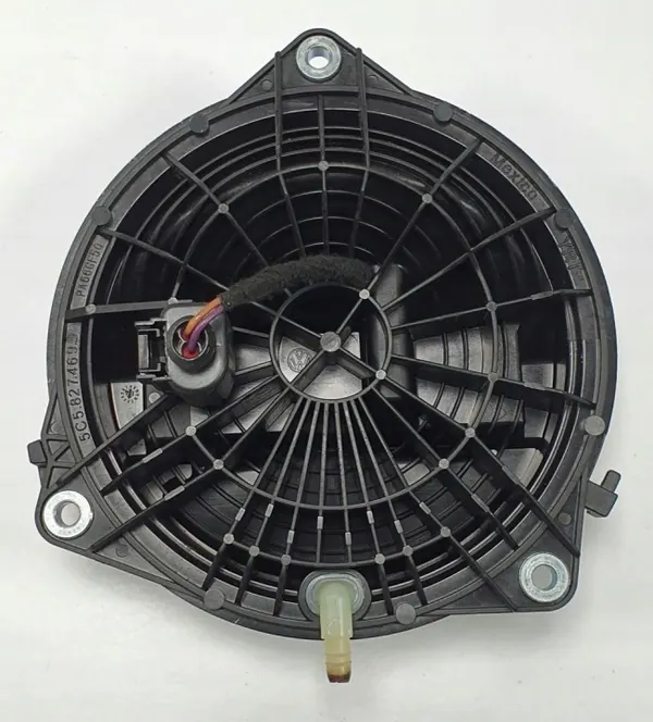 VW Kever Achterhandgreep Embleem OEM 5C5827469D image 5