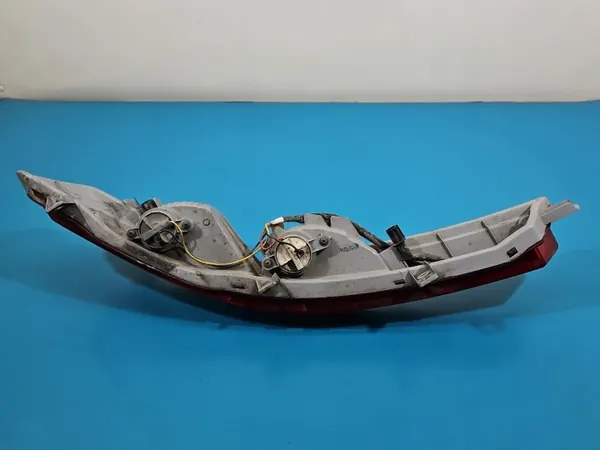 Ampoule antibrouillard arrière droite OEM 92406-3U3 Kia image 7