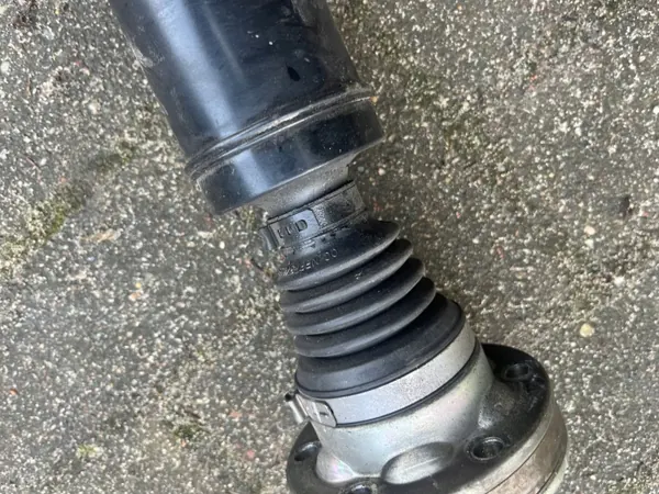 Arbre de transmission Ford Edge II 2.0 TDCi OEM 256008 image 4