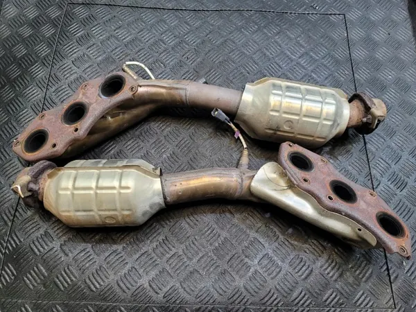 OEM KOLEKTOR WYDECHOWY KATALIZATOR LEXUS GS250 image 4