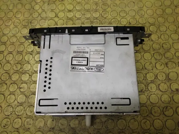 Radio Ford Mondeo MK4 OEM 8S7T18C15AA - Usado image 3