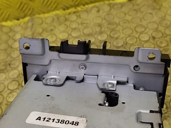Radio Ford Mondeo MK4 OEM 8S7T18C15AA - Usado image 7