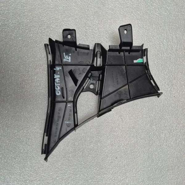 SKODA OCTAVIA IV Ventilação Esquerda 5E3121763F image 5