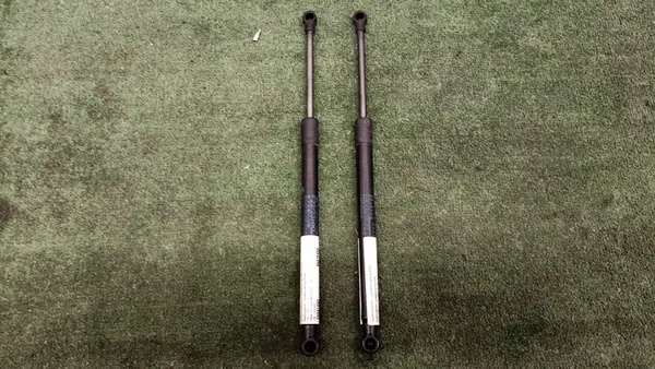 BMW F87 Actionneur de hayon d'origine 7397493 image 1