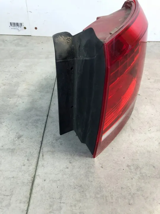 Lámpara trasera Volkswagen PASSAT B7 image 3