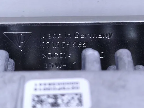 Transformador tensão Porsche OEM 971959663A Usado image 9