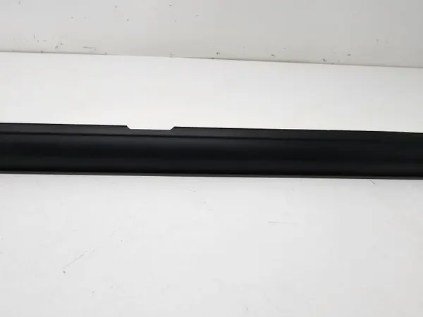 OEM 2GA839478E VW T-ROC takaoikea kaavin tiiviste image 3