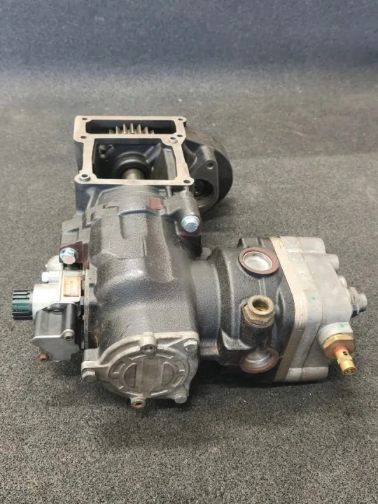 Air Compressor with Clutch MAN TGX TGS D20 D26 KNORR LS3907 image 5