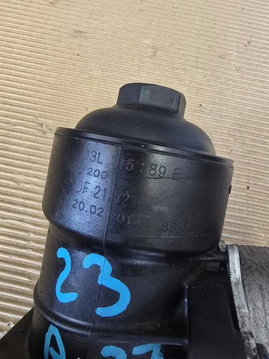 Volkswagen Olje Filterhus 03L115389E image 2