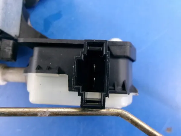 SEAT IBIZA III 3 6L 5D HB Baklås + Handtag + Aktuator image 4