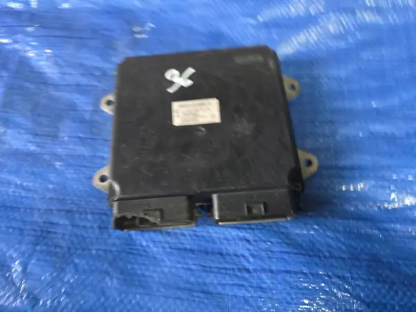 ECU-module Mitsubishi Colt 2005 OEM A1351501979 image 2