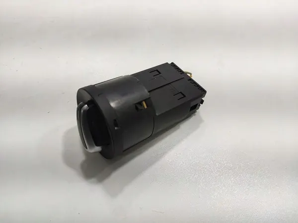 Lichtschakelaar Volkswagen Polo V 6R 2009-2013 6R0941531J image 3