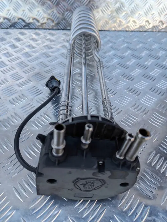 Scania AdBlue-Tank OEM 2140810 - Gebrauchter Zustand image 4