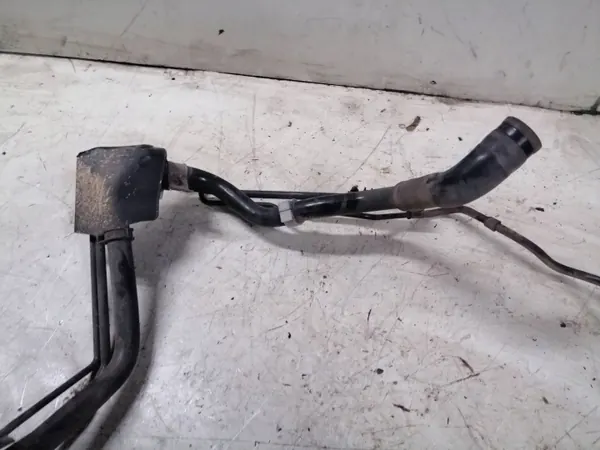 Pescoço de Enchimento Combustível OEM XRA4690 Toyota Auris II image 3