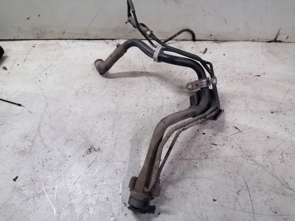 Pescoço de Enchimento Combustível OEM XRA4690 Toyota Auris II image 4