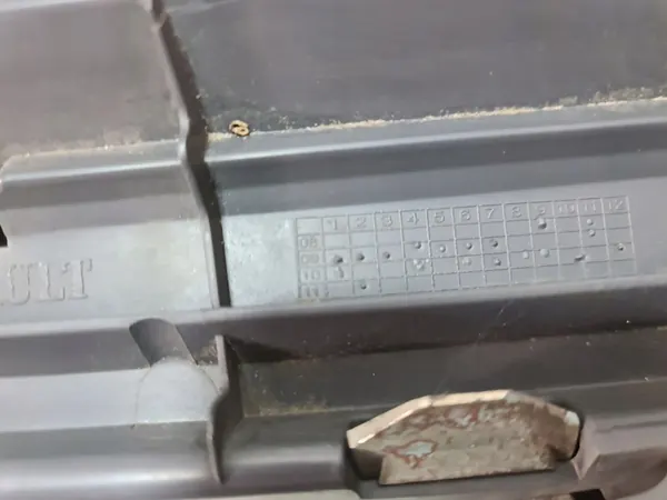 Griglia DACIA LOGAN MCV 2010 image 10