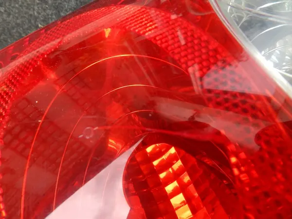 Luz trasera derecha Renault Laguna II 2004 OEM: 8200002472 image 2