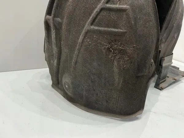 AUDI Q3 8U Front Left Wheel Arch 8U0821171C image 2