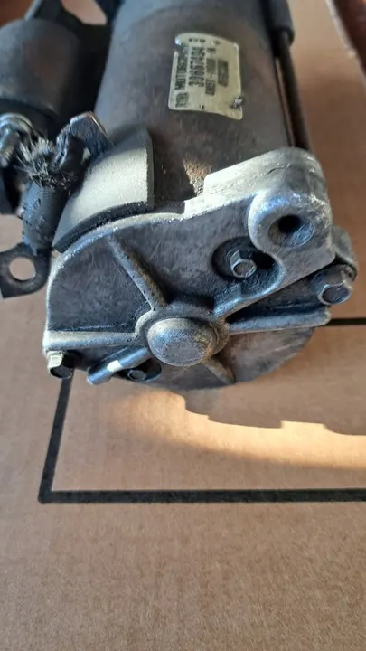 Motor de arranque Volvo V50 S40 II 2.0D image 3