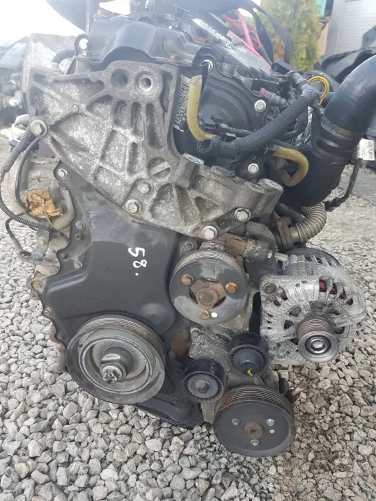 Renault OE M9RA630 Komplett Motor för Trafic Vivaro 2.0 DCI image 3