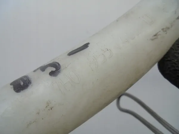 VW T5 Pesunesteen Täyttö 7H0955463D image 4