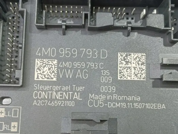 Module de contrôle de porte Audi Q7 OEM 4M0959793D image 3