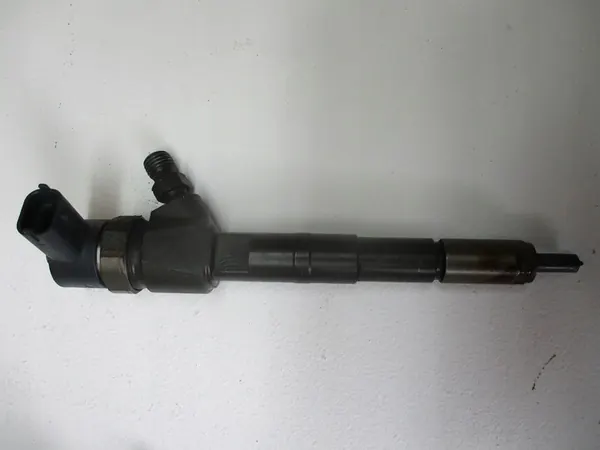 Inyector Bosch 0 445 110 524 image 2