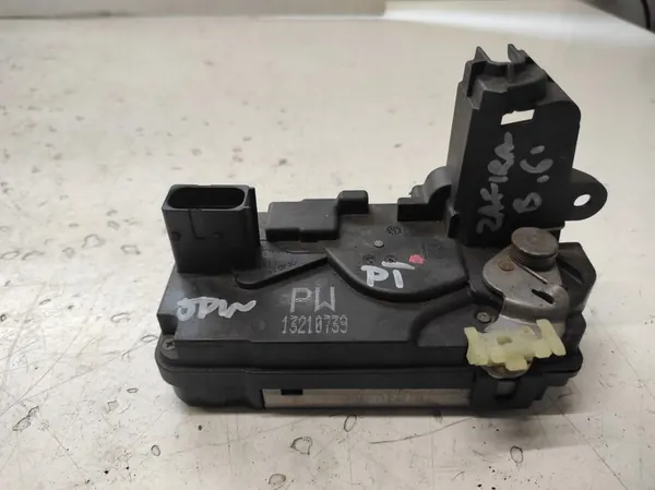 OPEL ZAFIRA B 05- Höger Baklås 4PIN 13210739 image 2