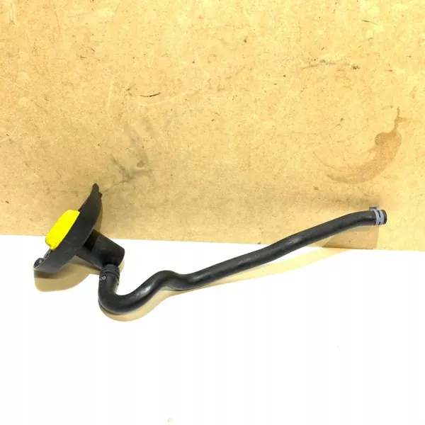 OEM 8200795333 Oljefyllningshals för Renault Trafic image 2