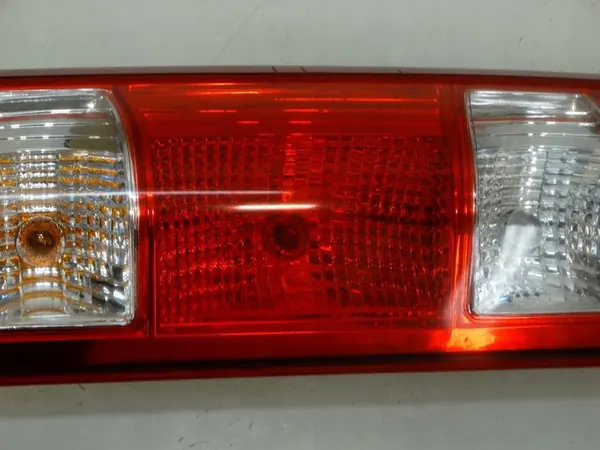 Lámpara Trasera Derecha IVECO DAILY III LIFT image 3