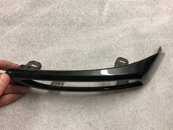 TOYOTA OE 52681-02010 Cadre de Réflecteur Arrière Droit image 3