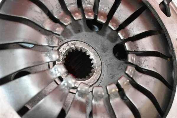 Volante de Dupla Massa Volvo S60 2.0T 180CV 00-04 OEM 123033910 image 3