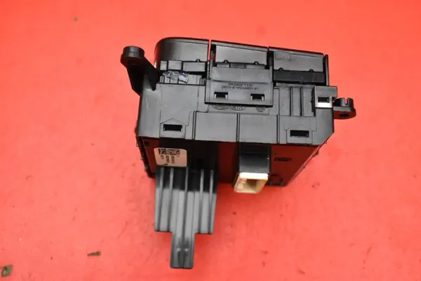 Handbromsknapps spak OEM 93300N7060LM5 Begagnad image 8
